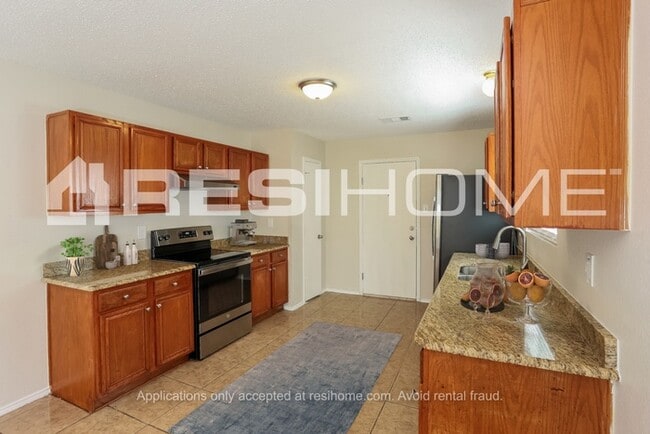 Building Photo - 7304 Buford Dr