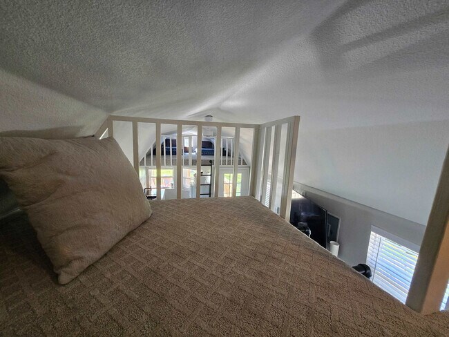 Building Photo - 1207 Shahan Prairie Rd