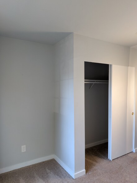 Building Photo - 1203 SW 355th Pl