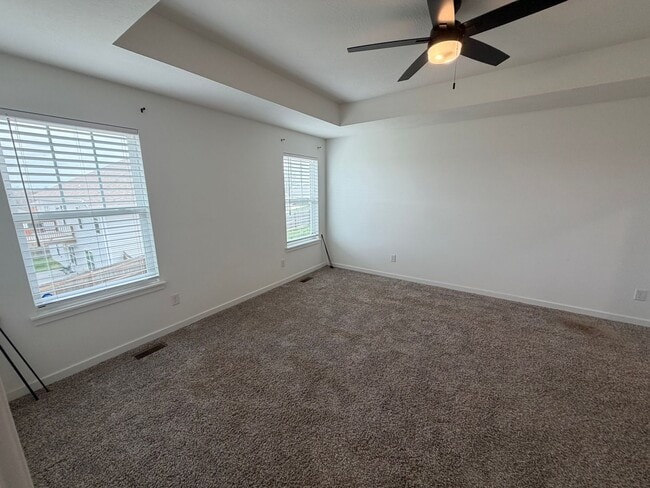 Building Photo - REMODELED 5 Bedroom | 3 Bathroom | 3 Car Garage HOME -- 3,554 sqft | BASEMENT! | NIXA SCHOOLS | F...