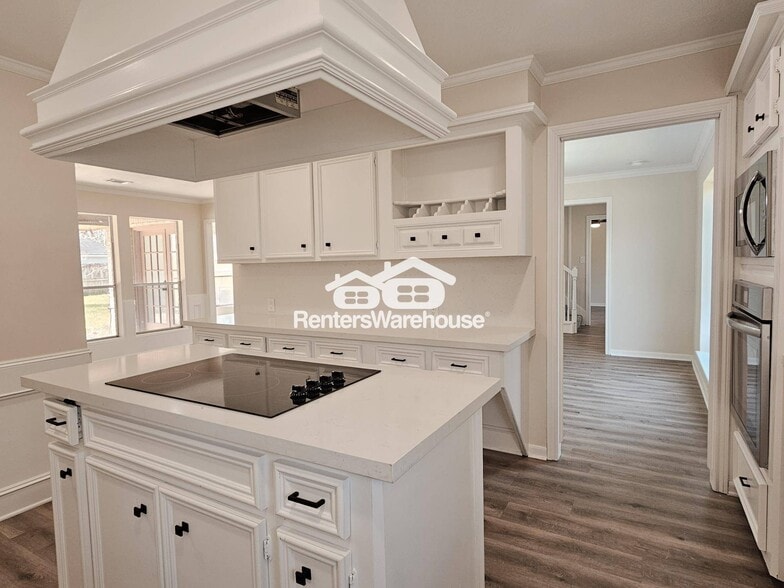 Building Photo - 16627 Aldenham Pl