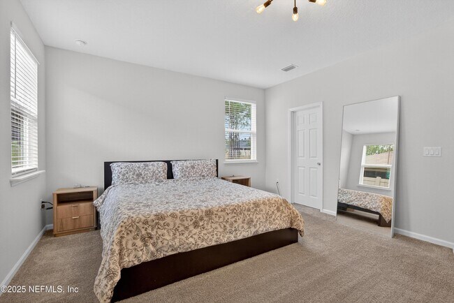 Building Photo - 7775 Dunhill Ct