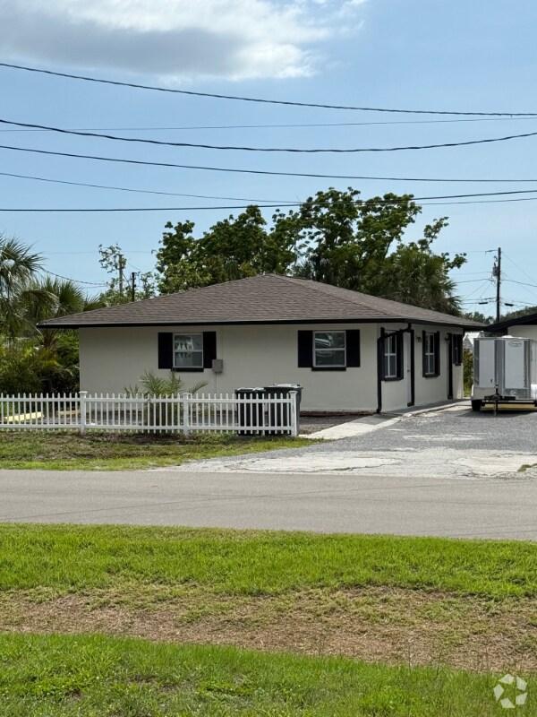 Building Photo - 1013 Neptune Dr