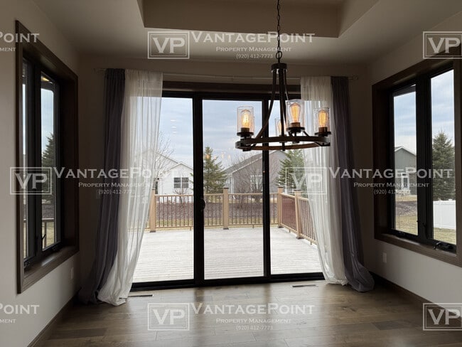 Building Photo - 4866 Prairie School Dr