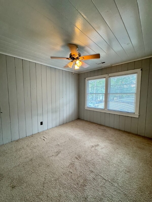 Building Photo - 7203 Porcher Dr