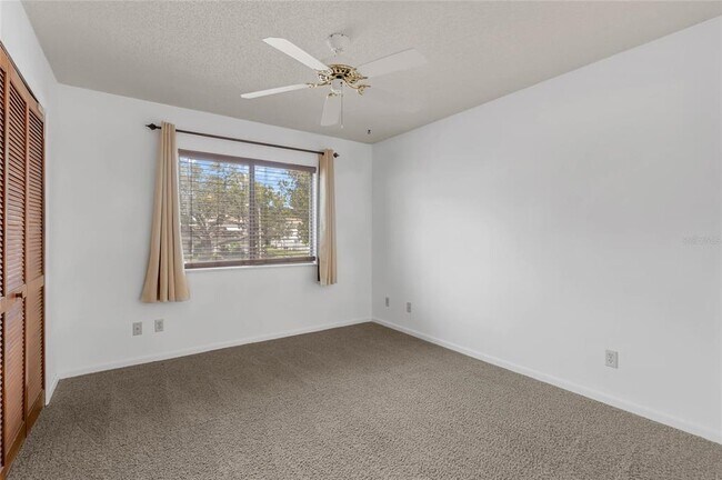 Building Photo - 638 Olympic Dr