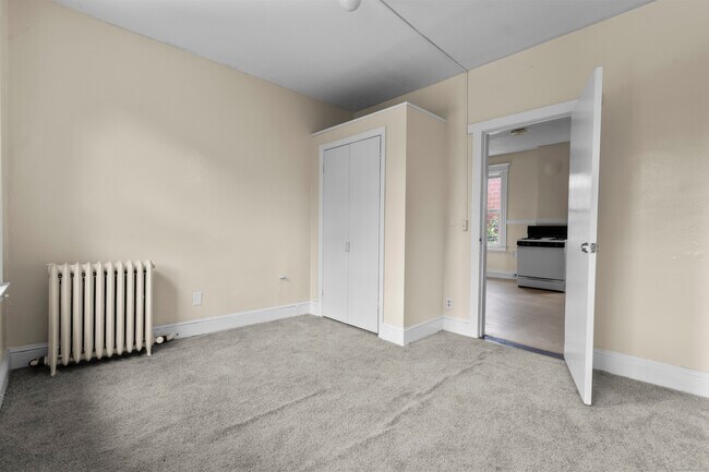 Building Photo - 29 Belden St