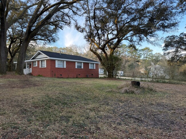 Building Photo - 5538 Gunn Rd