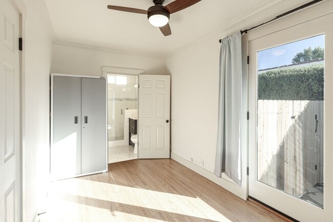 Building Photo - 3-Bed + 2-Bath Home | Midtown Ventura | Unfurnished