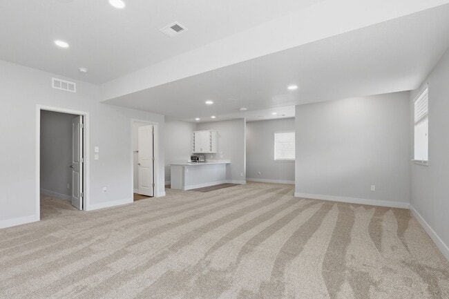 Building Photo - Castle Rock - Rancher 4 bed 3 bath in Crystal Valley!