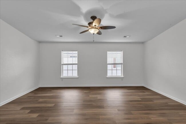 Building Photo - 1315 Teton Cir