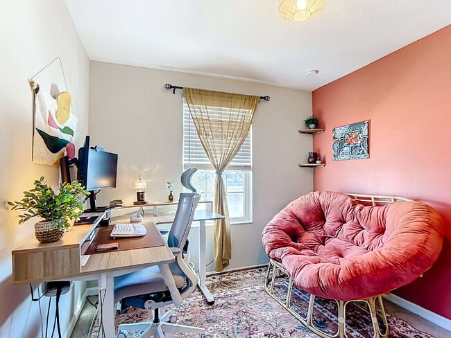 Building Photo - 10525 Oakside Dr