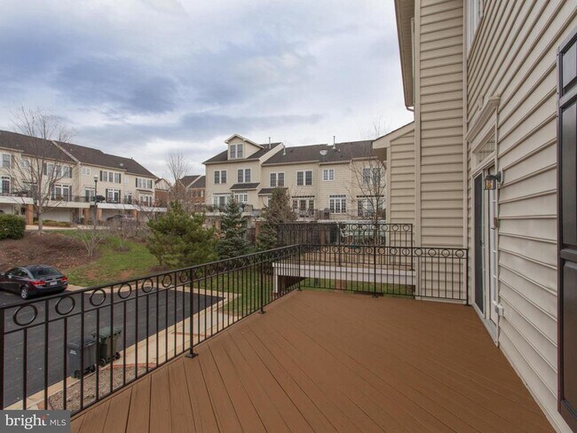 Building Photo - 43802 Bent Creek Terrace