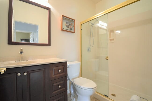 Building Photo - 3 Bedrooms and 3 Bathrooms Save $500 Move-in by April 1st!!