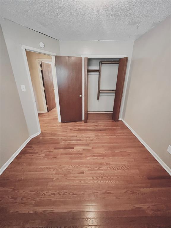 Building Photo - 2124 Allenhurst St