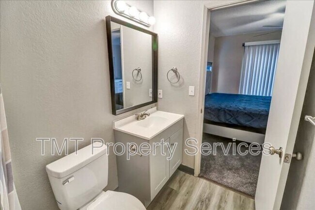 Building Photo - 2836 Fox Creek Ct