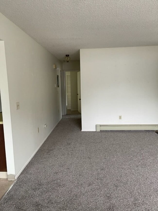 Building Photo - 2 Bedroom Apartment for Rent in Bozeman!