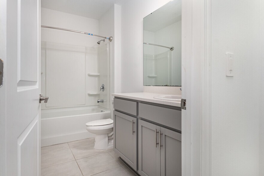 Building Photo - 176 Citrine Loop