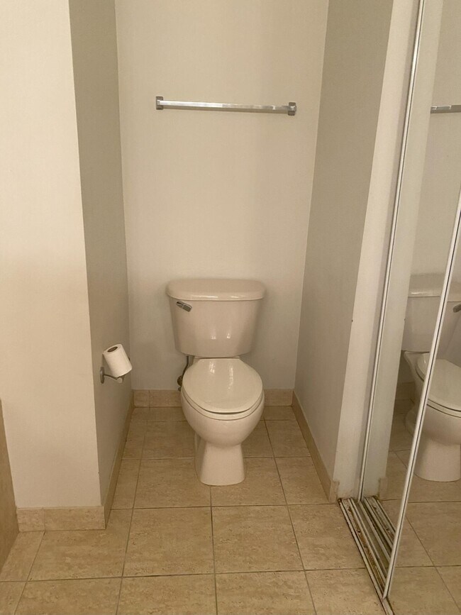 Building Photo - 906 Mariner Bay Blvd