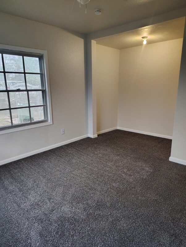 Building Photo - 7716 Appleton St