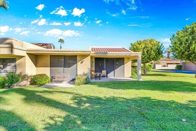 Building Photo - 6735 Harwood Cir