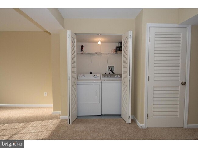 Building Photo - 306 Burnt Church Ct