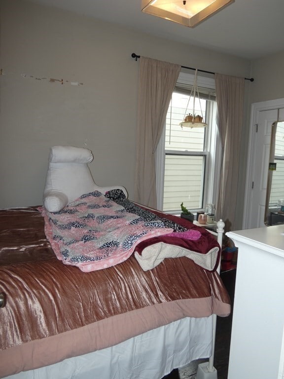 Building Photo - 37 Condor St