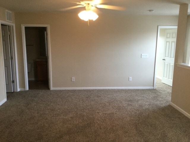 Building Photo - 8018 McKee Dr