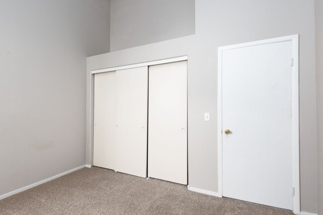 Building Photo - Two bedroom with two car garage in gated c...