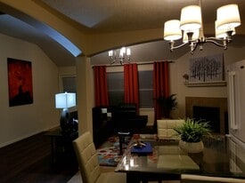 Building Photo - 3311 Maris Way