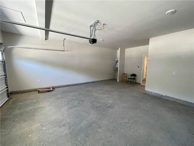Building Photo - 128 Longleaf St