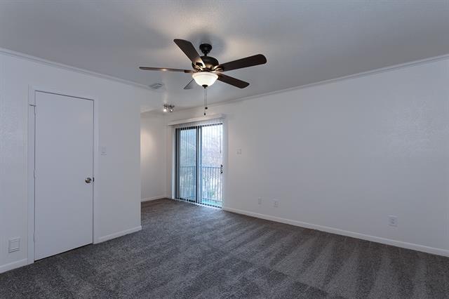 Building Photo - 7450 Holly Hill Dr
