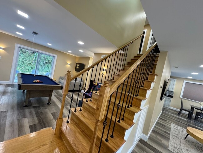 Building Photo - MOVE IN READY!!!!