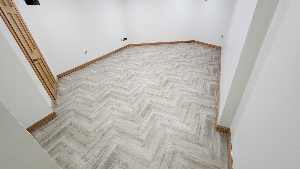 Building Photo - N114W16920 Murillo Dr