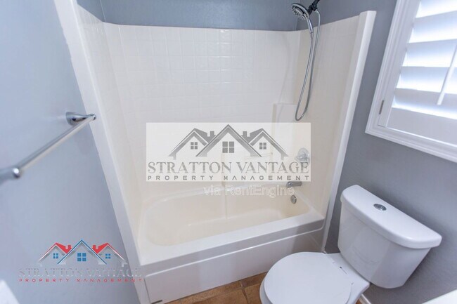 Building Photo - 10234 E Carol Ave