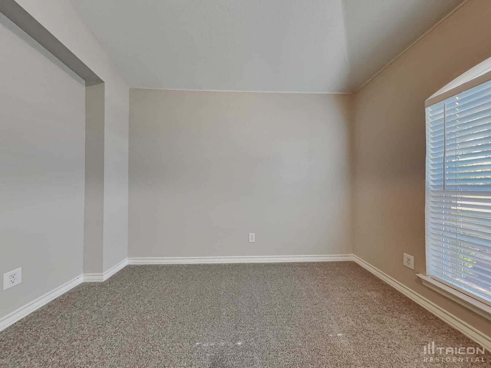 Building Photo - 1116 Monticello Dr