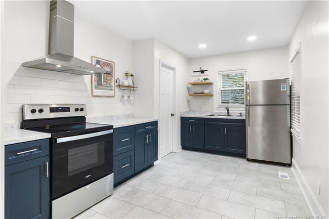 Building Photo - 1005 Anarine Rd