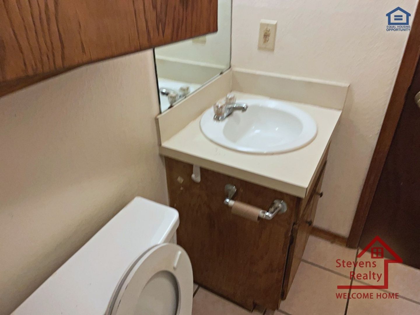 Building Photo - 1912 SW D Ave