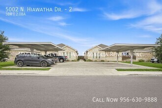 Building Photo - 5002 N Hiawatha Dr