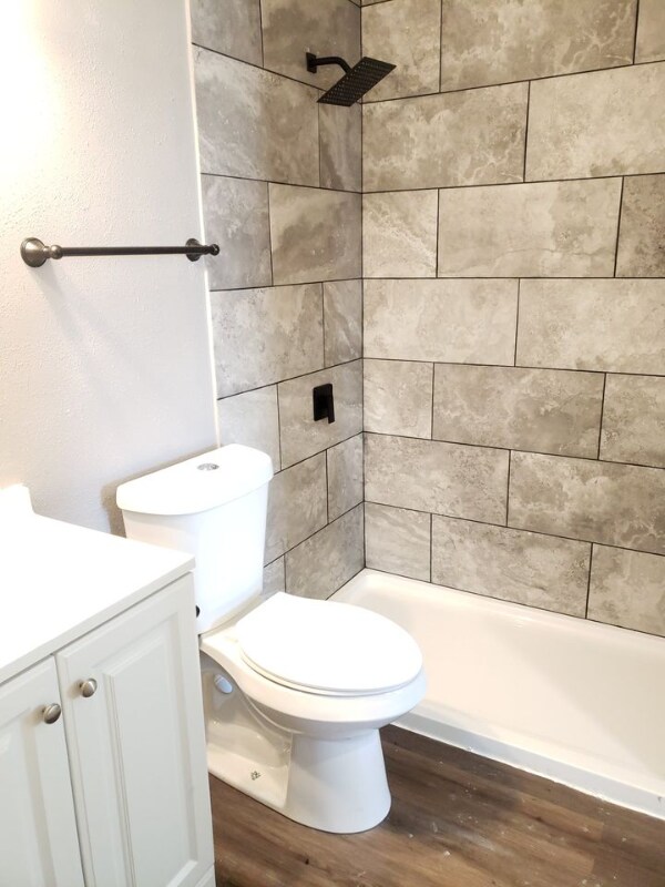 Building Photo - 7004 Capitol St