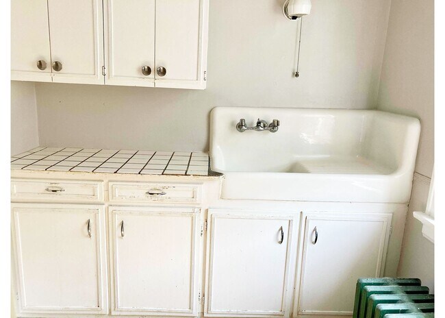 Building Photo - 315 Terrace Ave