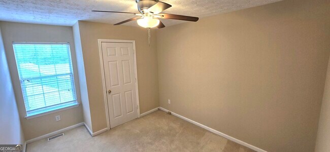 Building Photo - 3007 Jester Ct