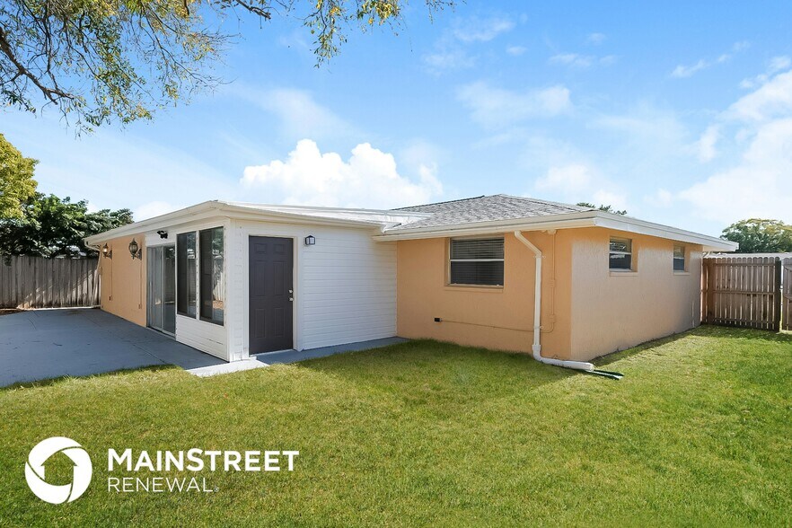 Building Photo - 7205 Moravian Dr