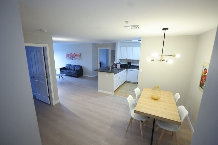 Building Photo - 30 Franklin St