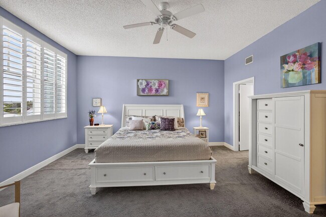 Building Photo - 1206 Mainsail Cir