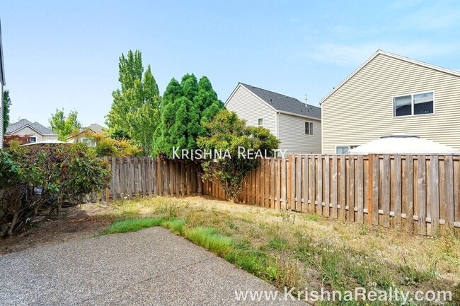 Building Photo - 15369 NW Sweetgale Ln