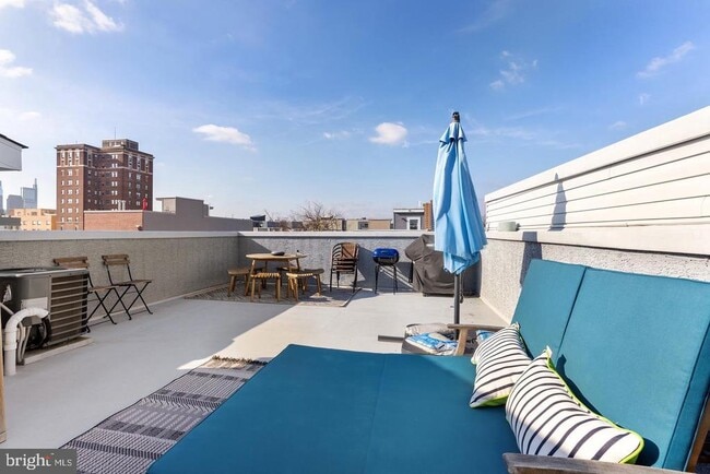 Building Photo - 1333 N 7th St