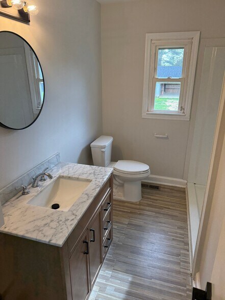 Building Photo - 17 Maloney Rd