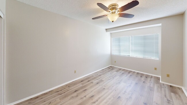 Building Photo - Coming Soon! 2/1.5 bath Condo for rent in ...