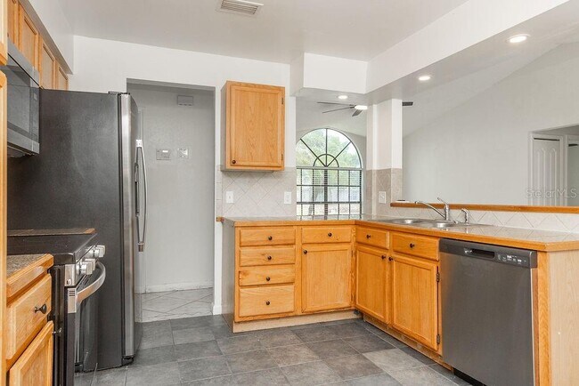 Building Photo - 2254 Matthew Cir